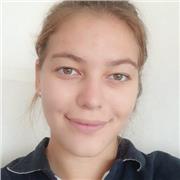 Etudiante à l'université donnant des cours de français